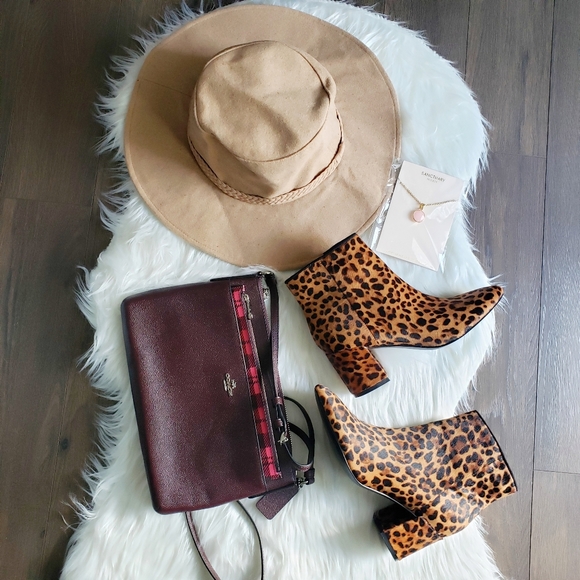 💖💖  EUC Coach East West Crossbody Bag Plaid Zipped Insert In Burgundy & Pink - Picture 6 of 6